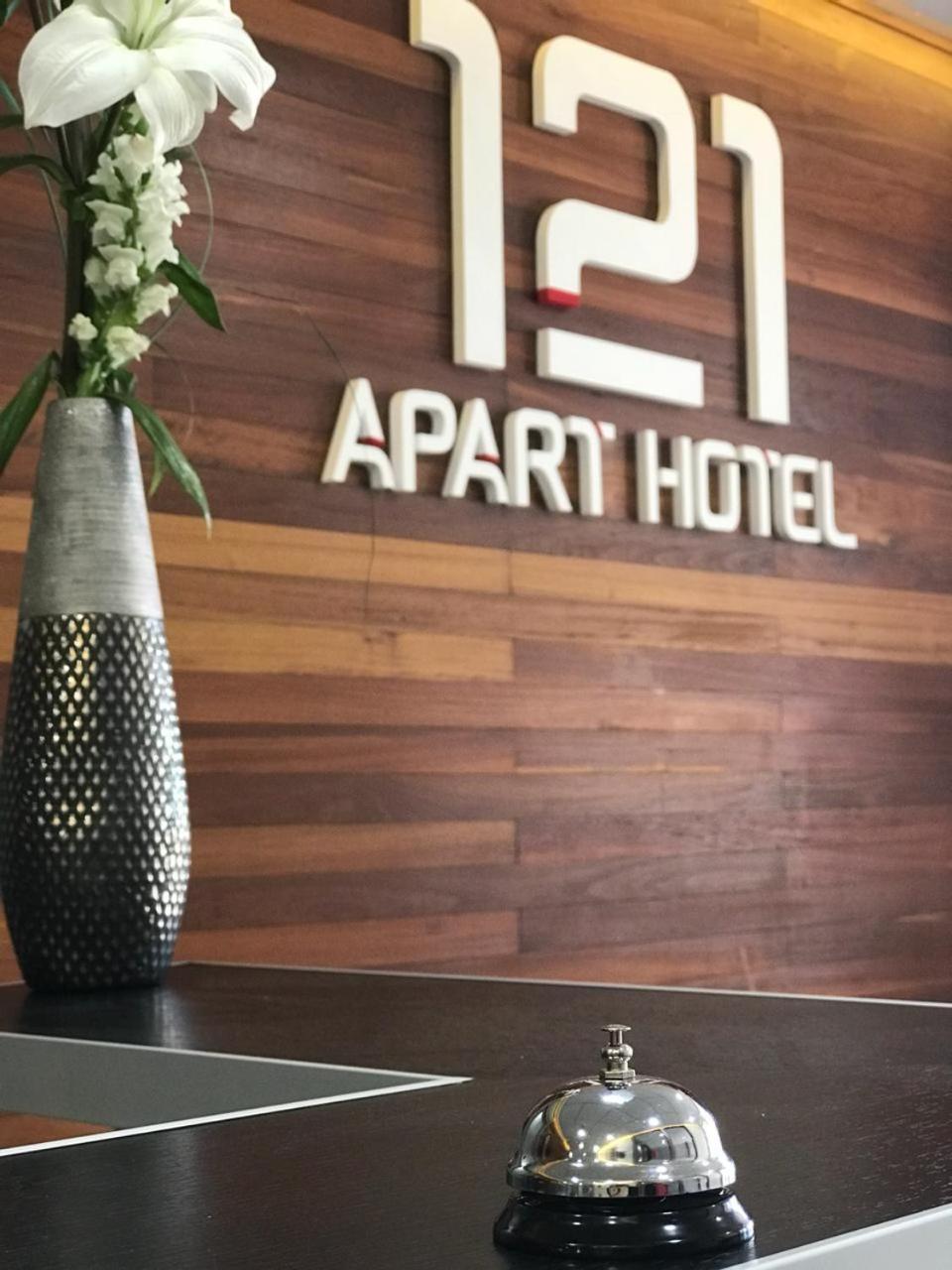 Illia 121 Apart Hotel Neuquén Zewnętrze zdjęcie