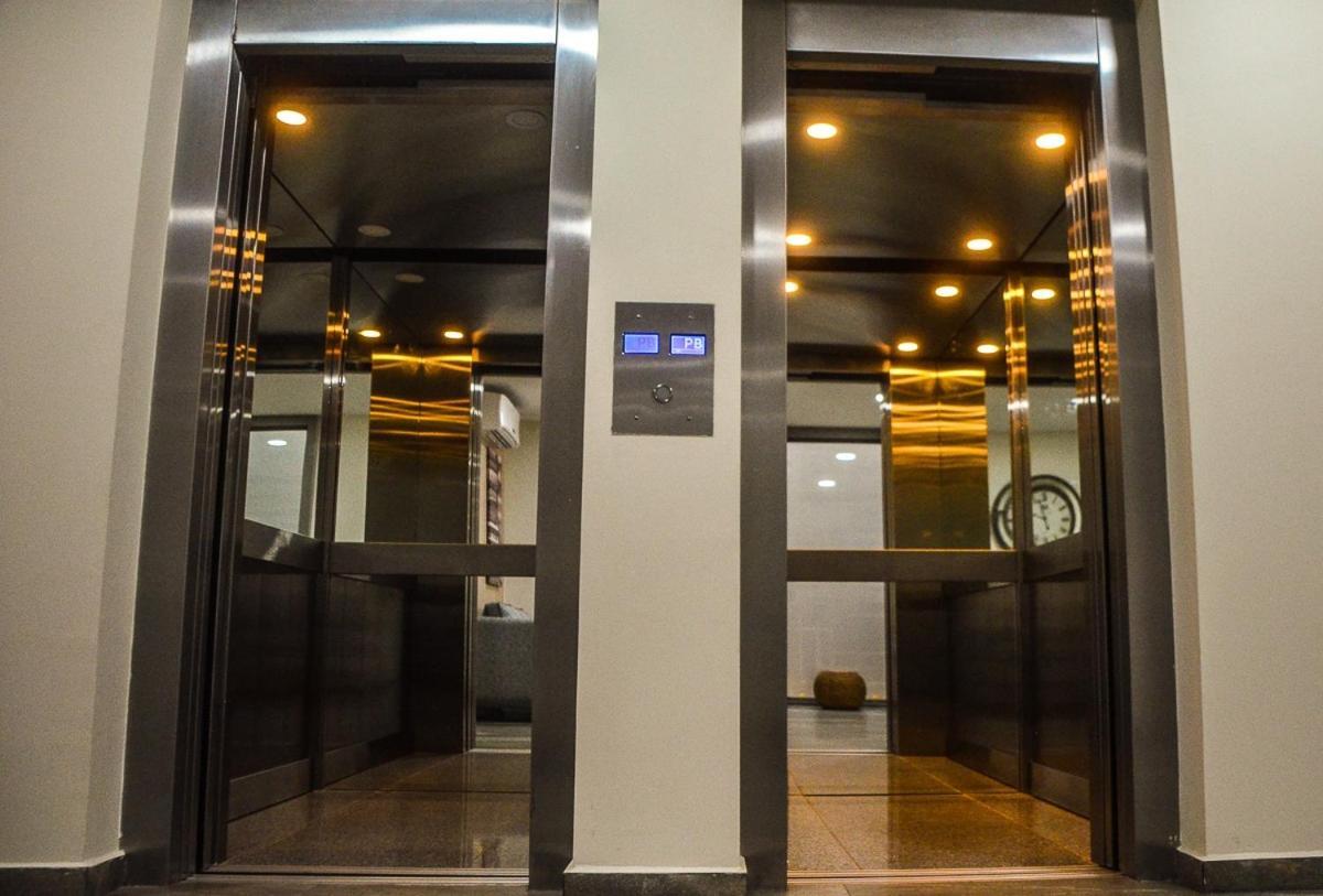 Illia 121 Apart Hotel Neuquén Zewnętrze zdjęcie