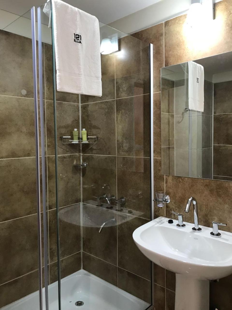 Illia 121 Apart Hotel Neuquén Zewnętrze zdjęcie