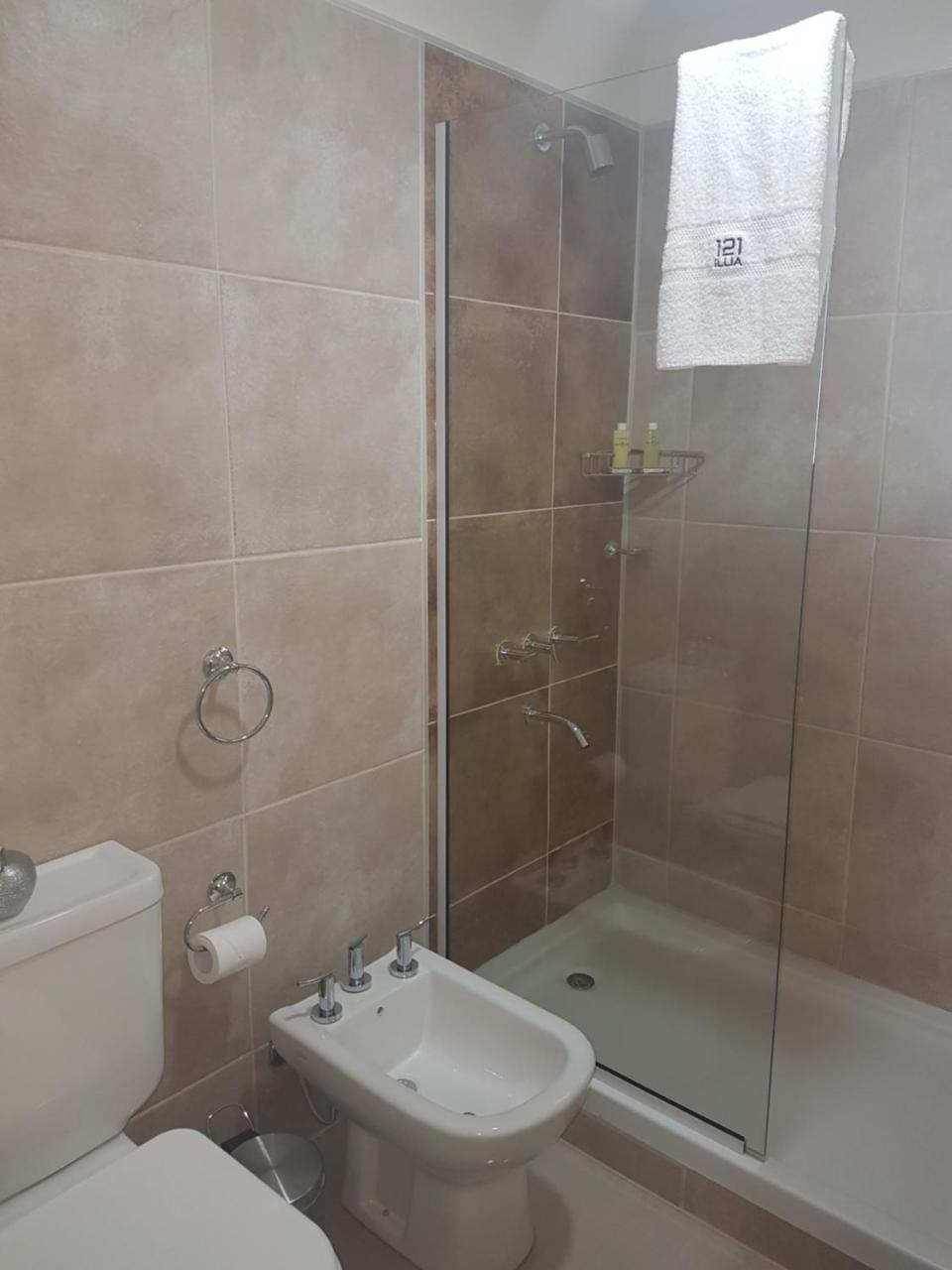 Illia 121 Apart Hotel Neuquén Zewnętrze zdjęcie